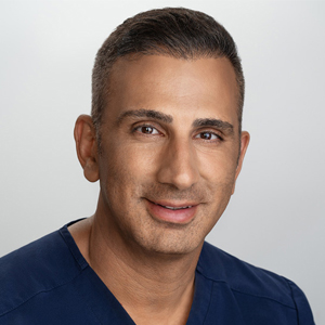 Christopher Zoumalan MD